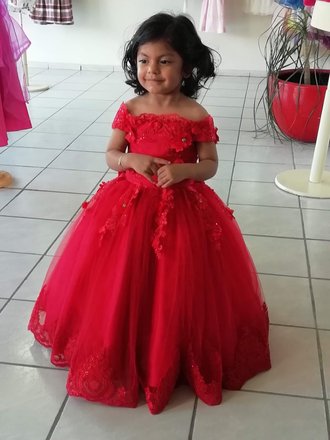 Stella Sajjor vestidos de fiesta para niñas y Boutique de Alta Costura:  dirección, 🛒 opiniones de clientes, horarios y número de teléfono (Tiendas  en Puebla) 
