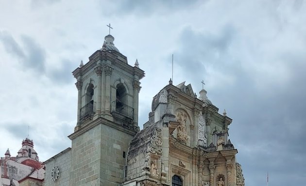 Templos, catedrales, iglesias cerca en Oaxaca ()